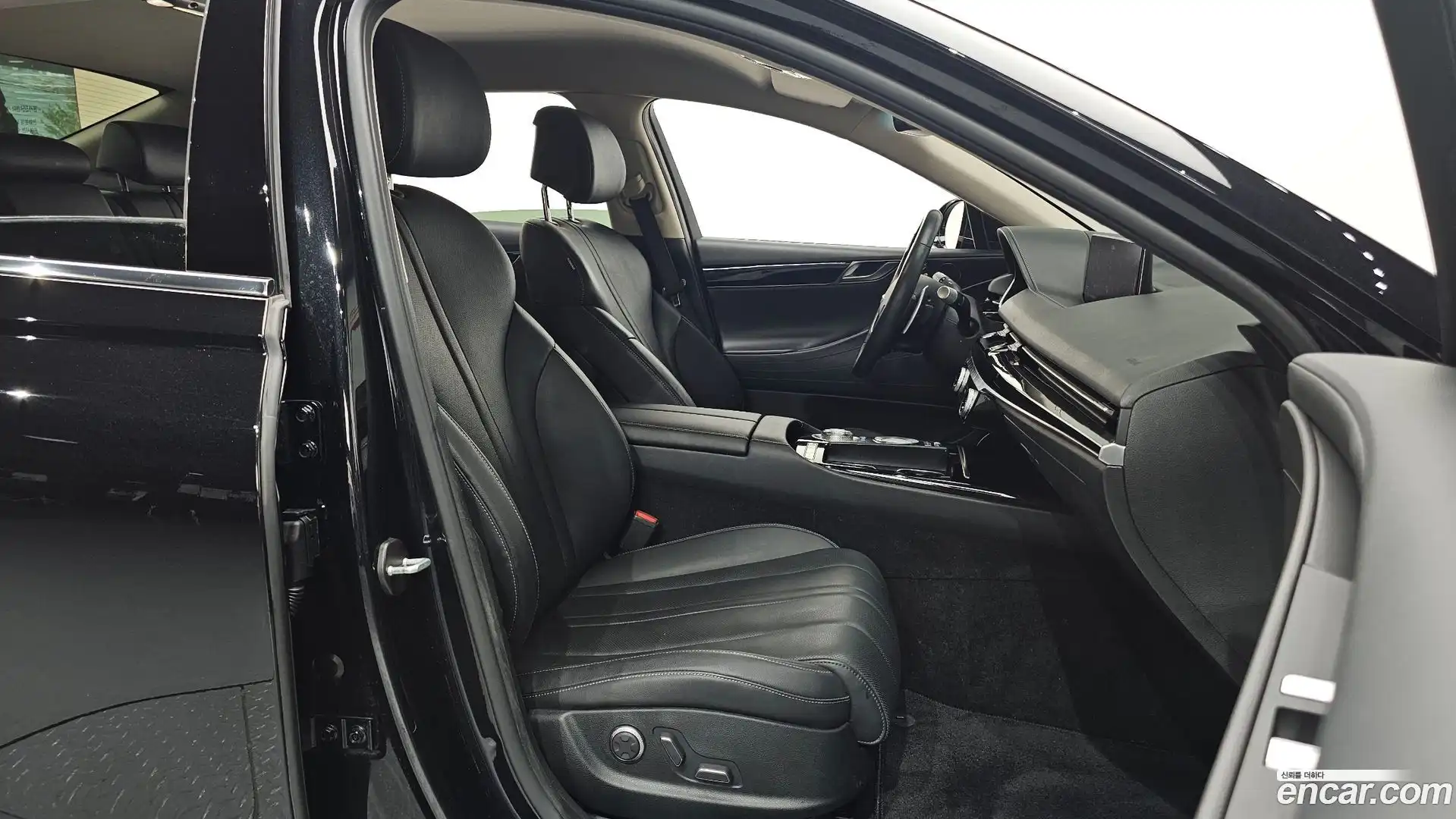 G80 Genesis 2022.7-INNER-010