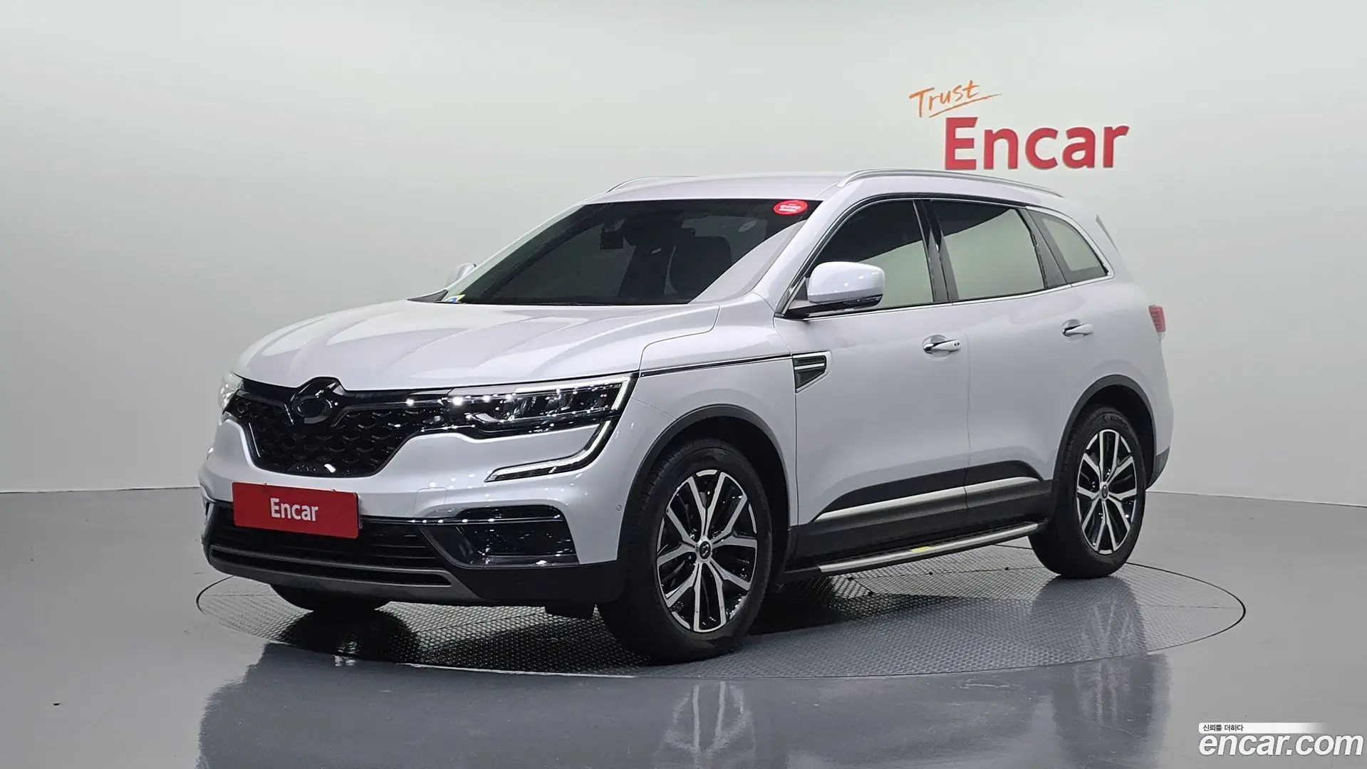 Main__Slider__Photo:QM6 Renault Korea 2021.2-0