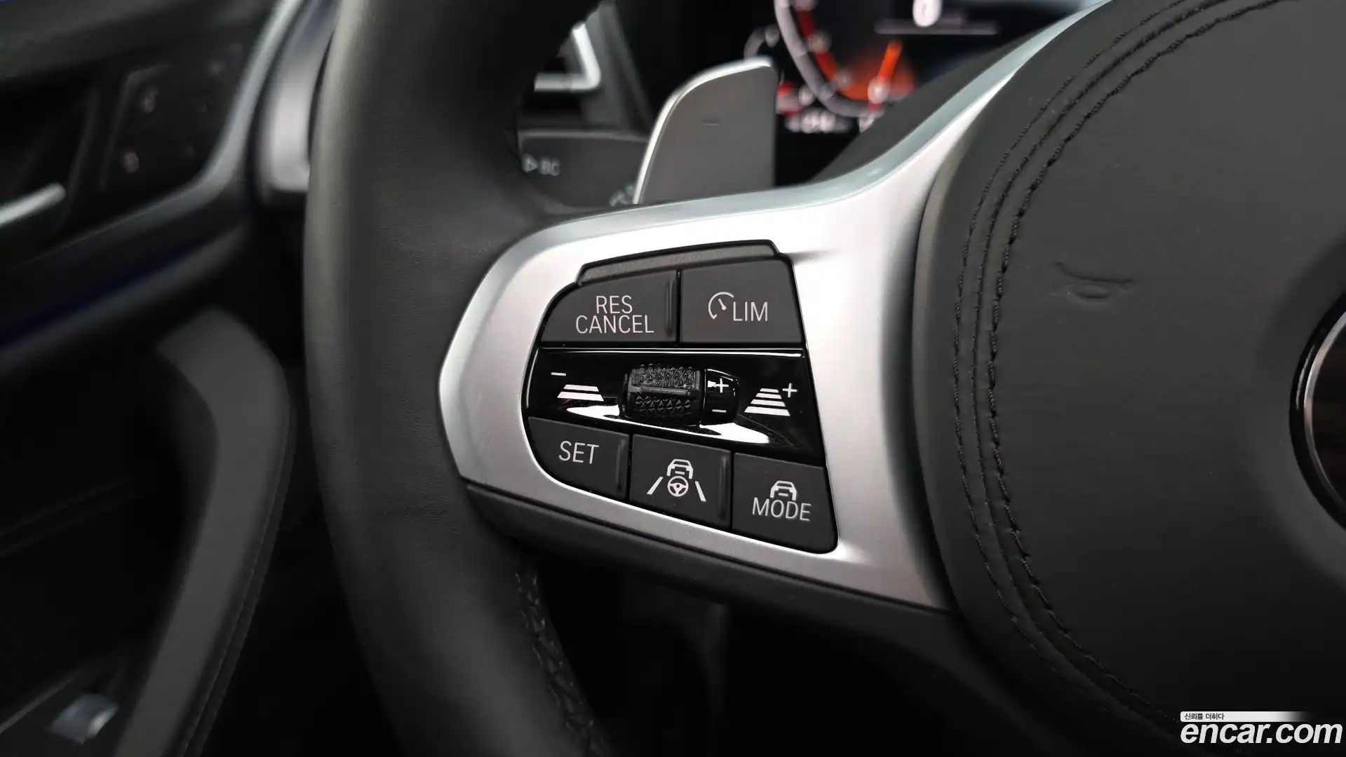 X4 BMW 2025.7-OPTION-044