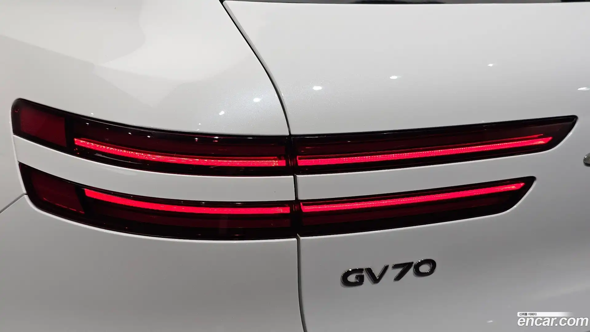 GV70 Genesis 2022.4-OUTER-033