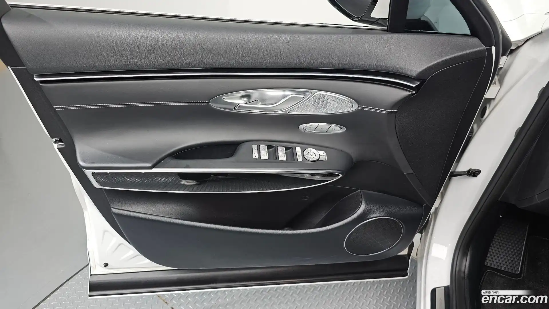 GV70 Genesis 2022.4-INNER-034