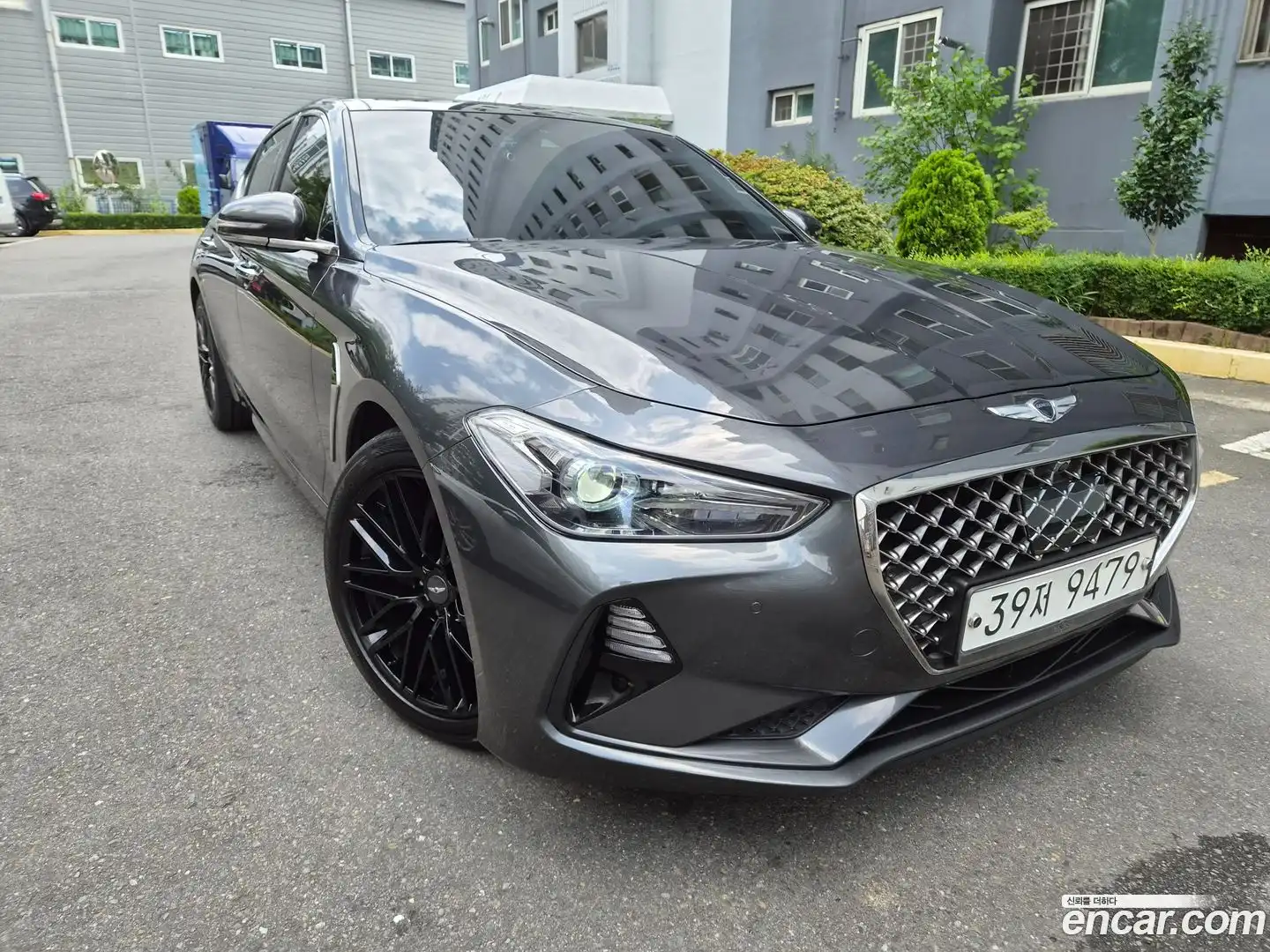 G70 Genesis 2017.11-OUTER-001