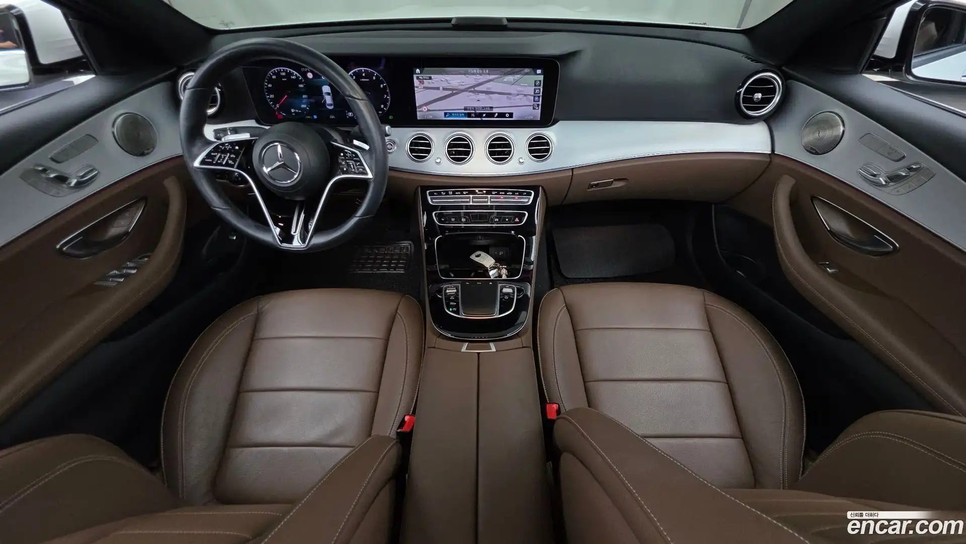 E-Class Mercedes-Benz 2020.11-INNER-007