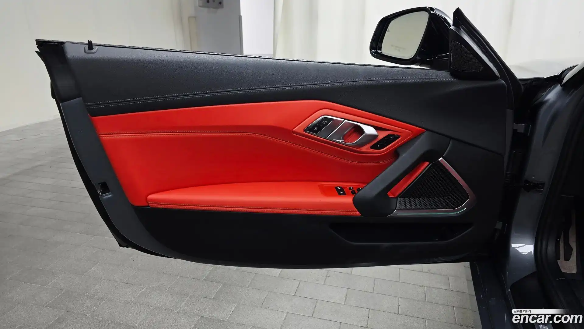 Z4 BMW 2024.6-INNER-034