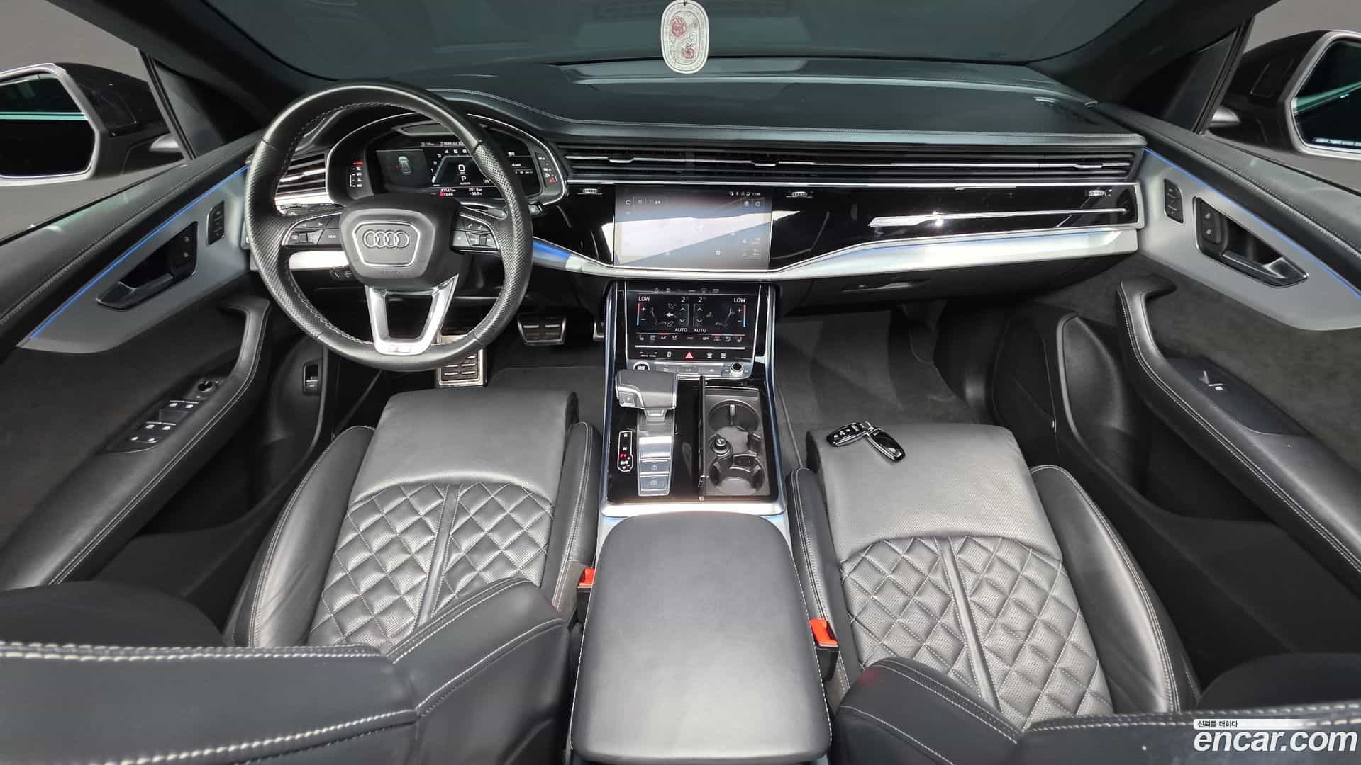 Q8 Audi 2022.5-INNER-007