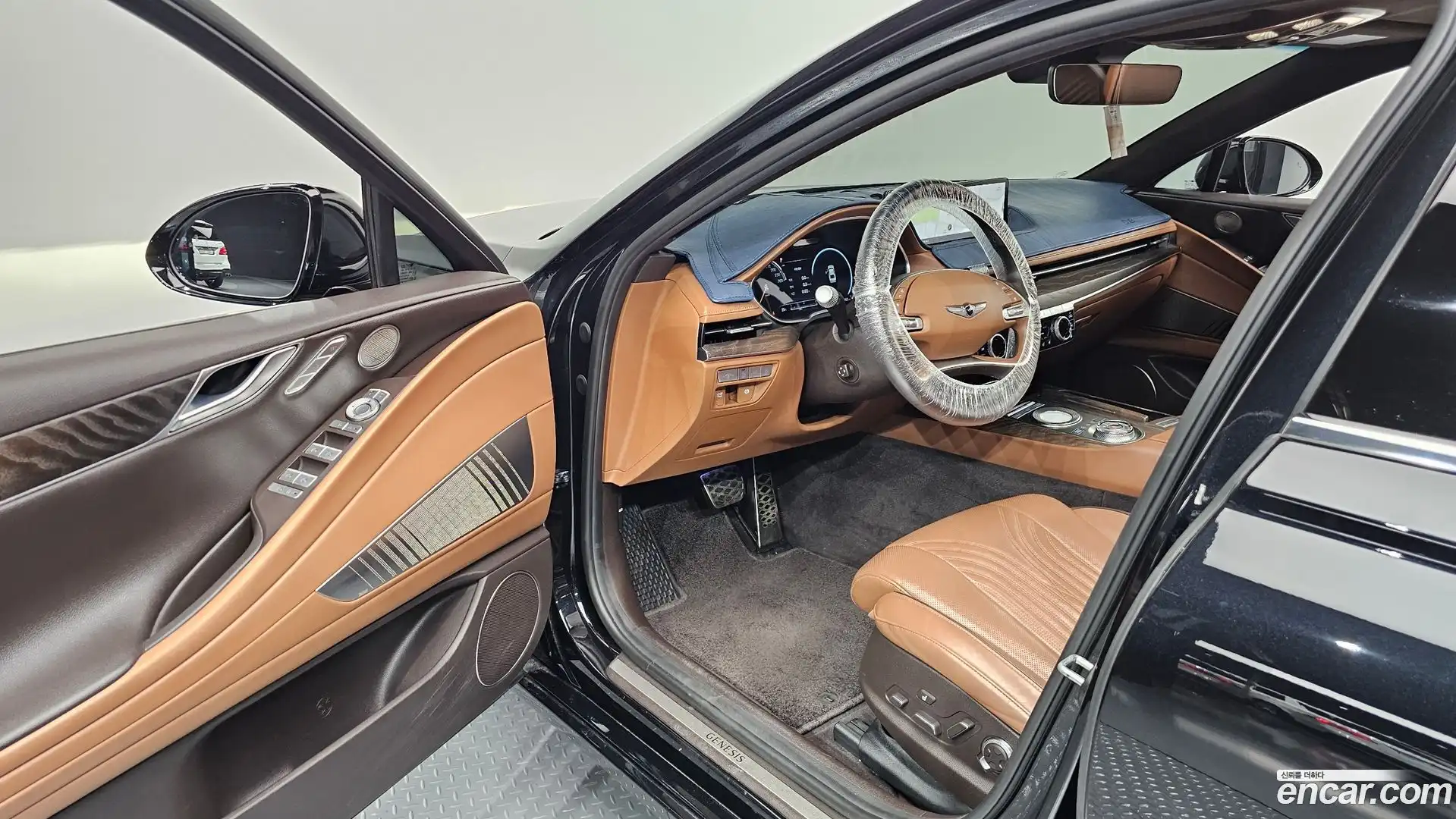 G80 Genesis 2020.3-INNER-010