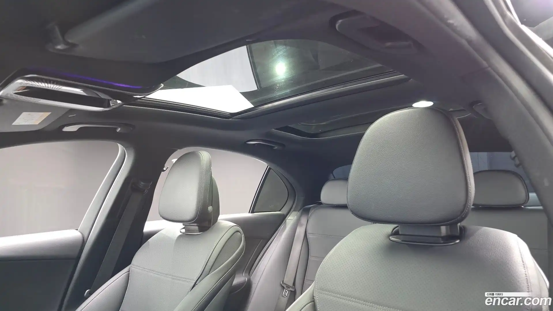 C-Class Mercedes-Benz 2024.2-OPTION-023