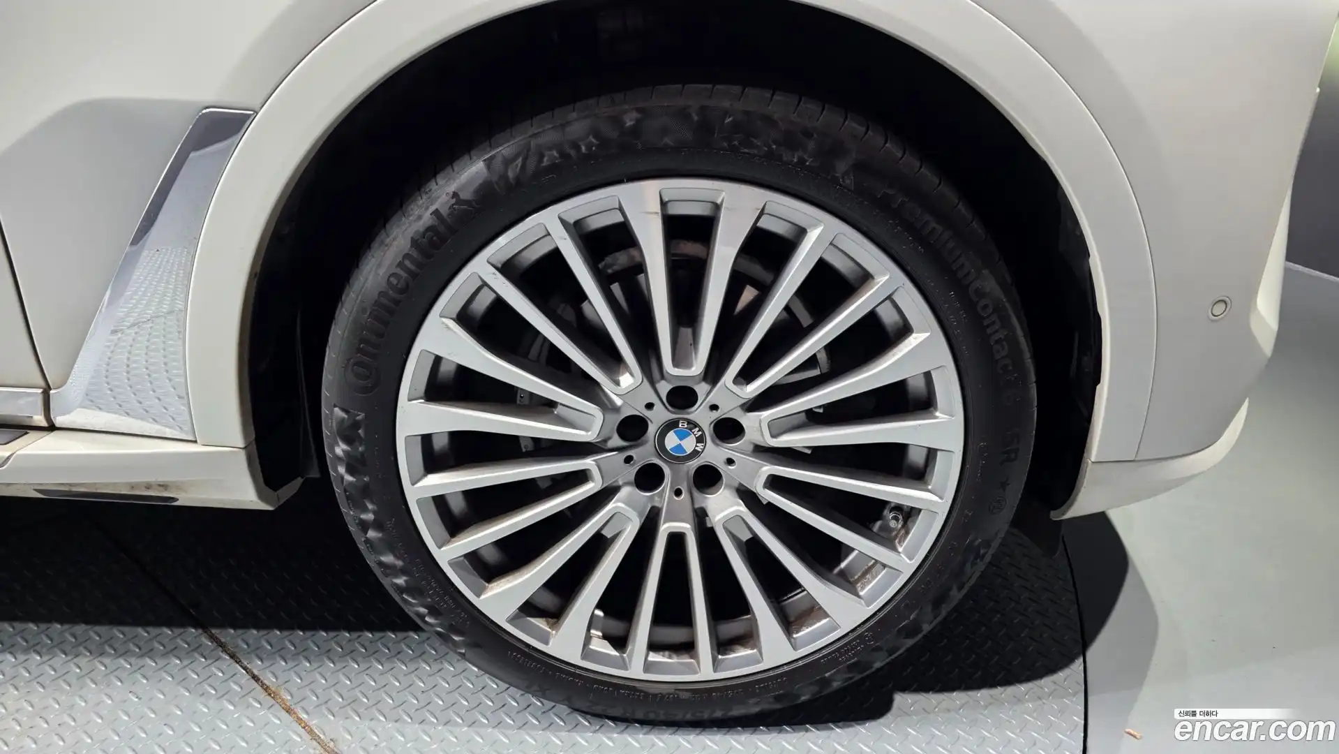 X7 BMW 2023.8-OUTER-005