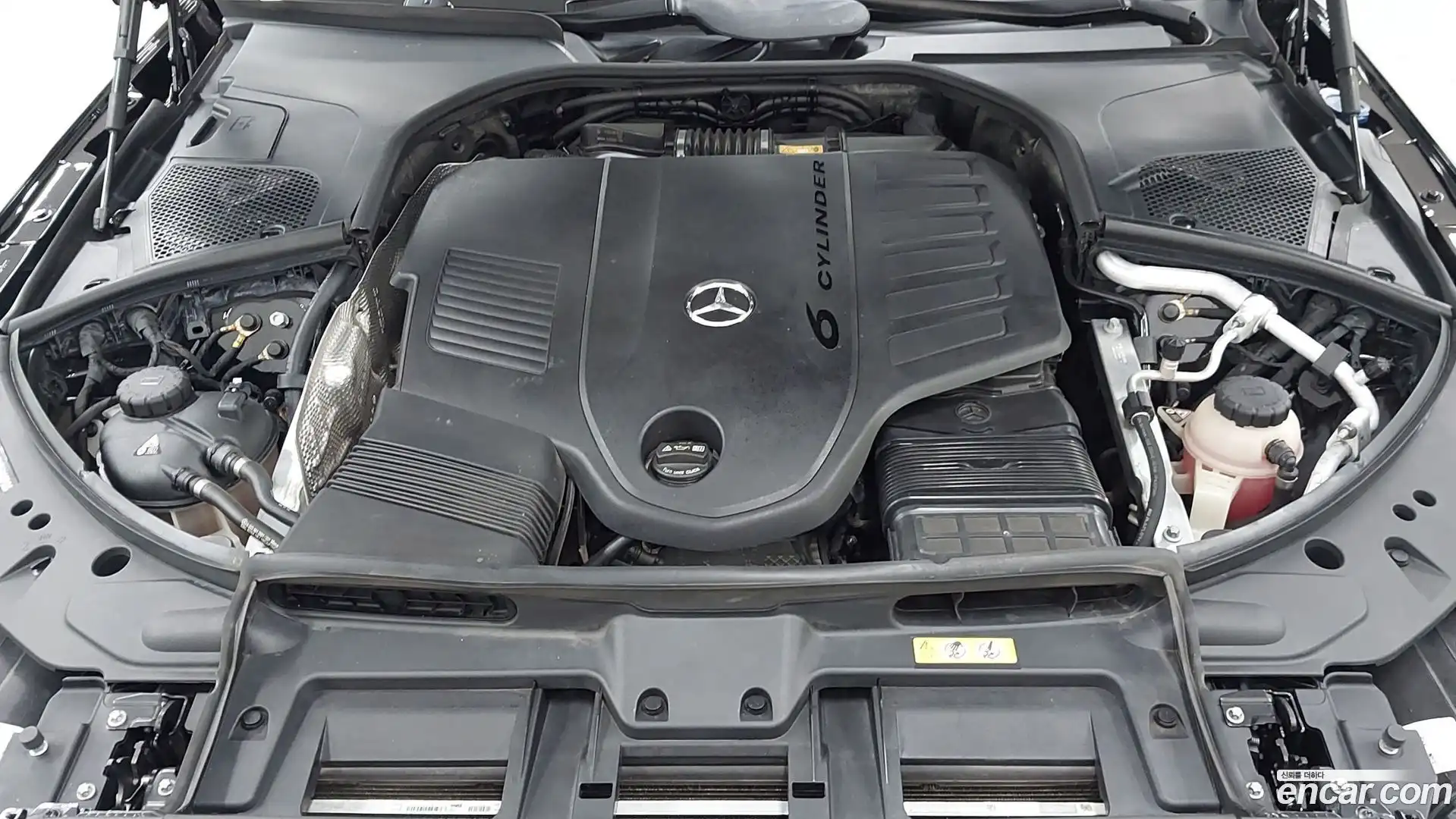 S-Class Mercedes-Benz 2022.4-OUTER-006