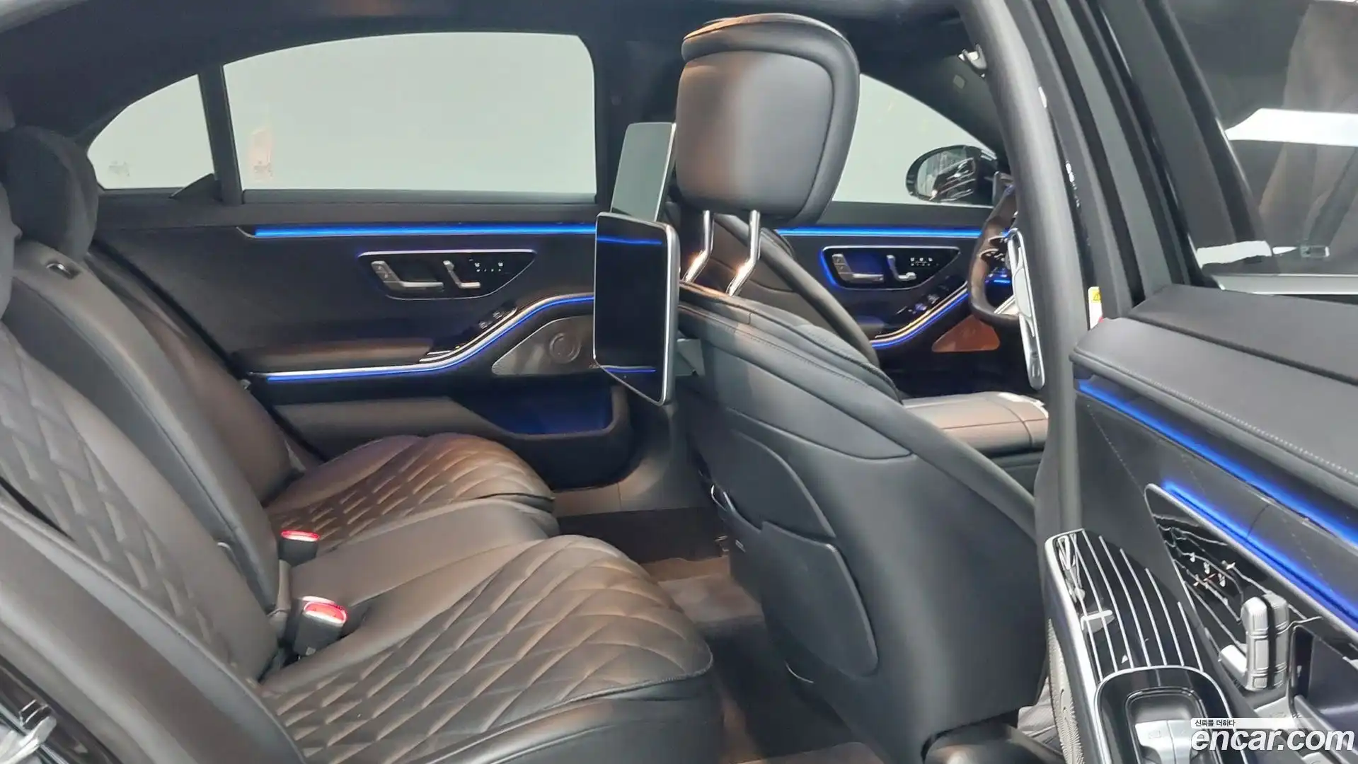 S-Class Mercedes-Benz 2022.4-INNER-010