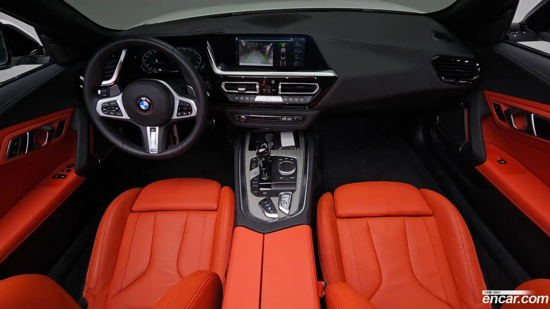 Z4 BMW 2025.7-INNER-007