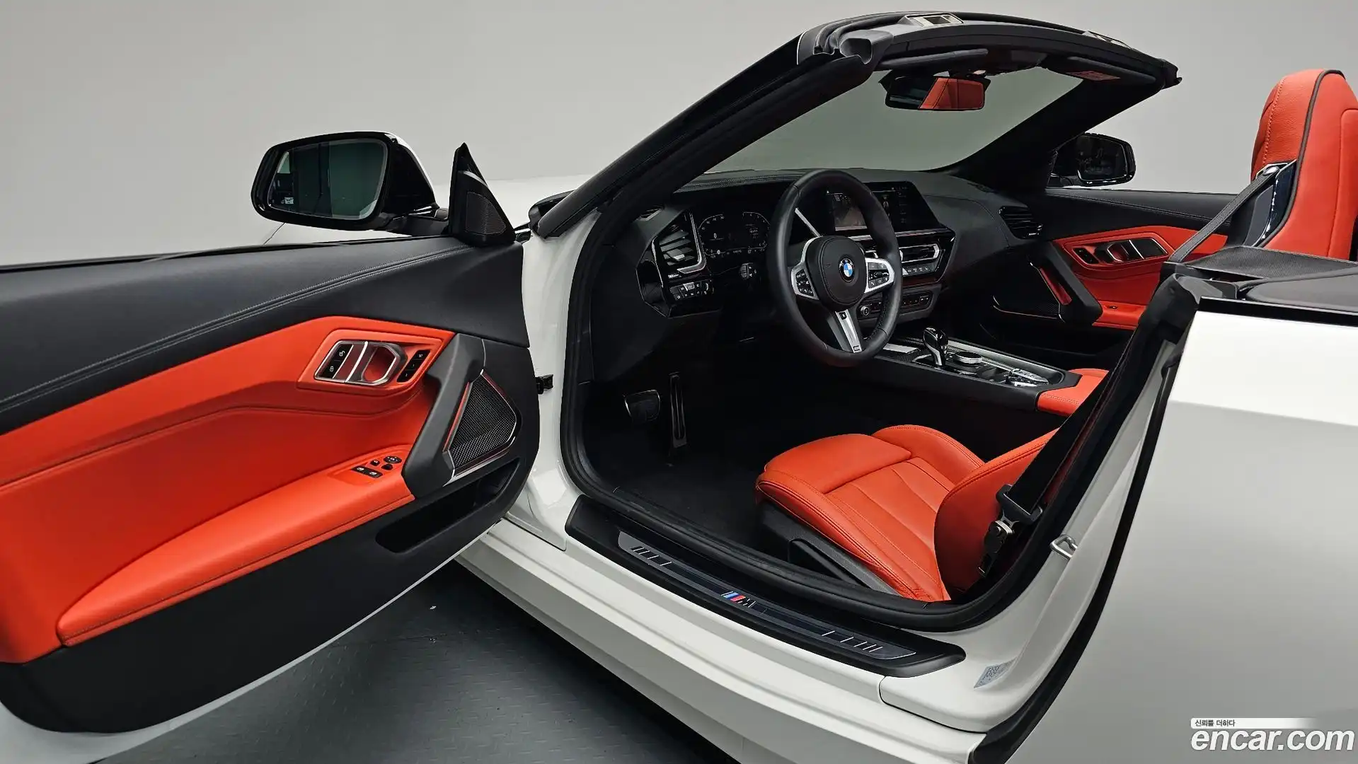 Z4 BMW 2025.7-INNER-010