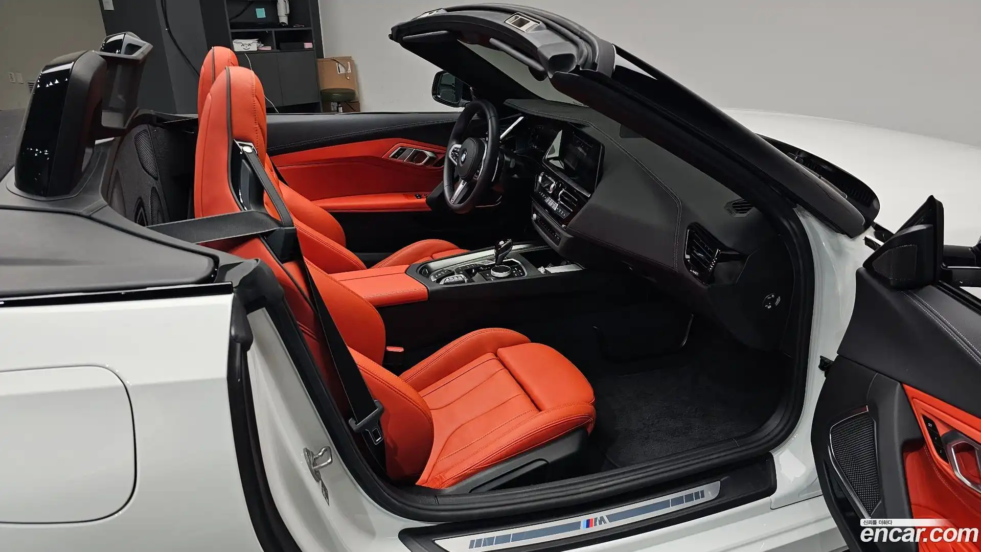 Z4 BMW 2025.7-INNER-036