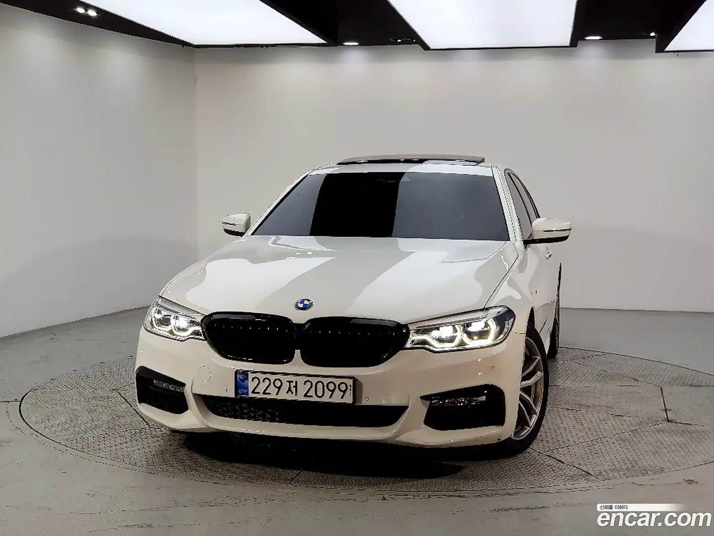 5-Series BMW 2017.7-OUTER-002