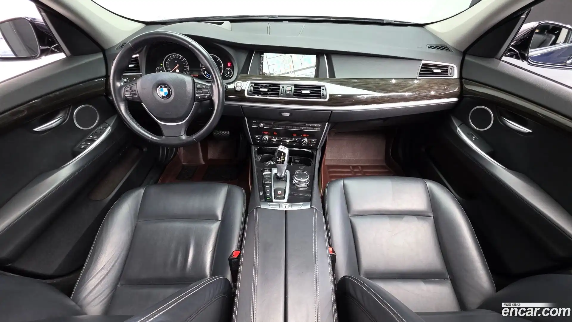 Gran Turismo BMW 2016.4-INNER-007