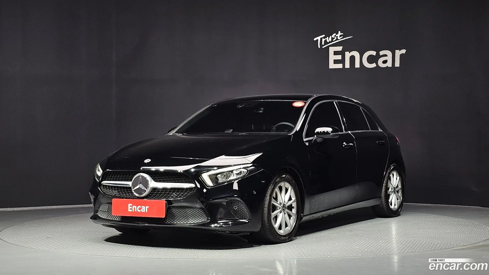 Main__Slider__Photo:A-Class Mercedes-Benz 2020.4-0