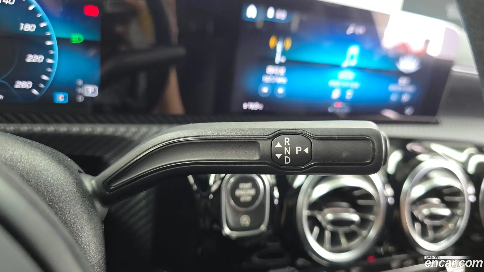 A-Class Mercedes-Benz 2020.4-INNER-009