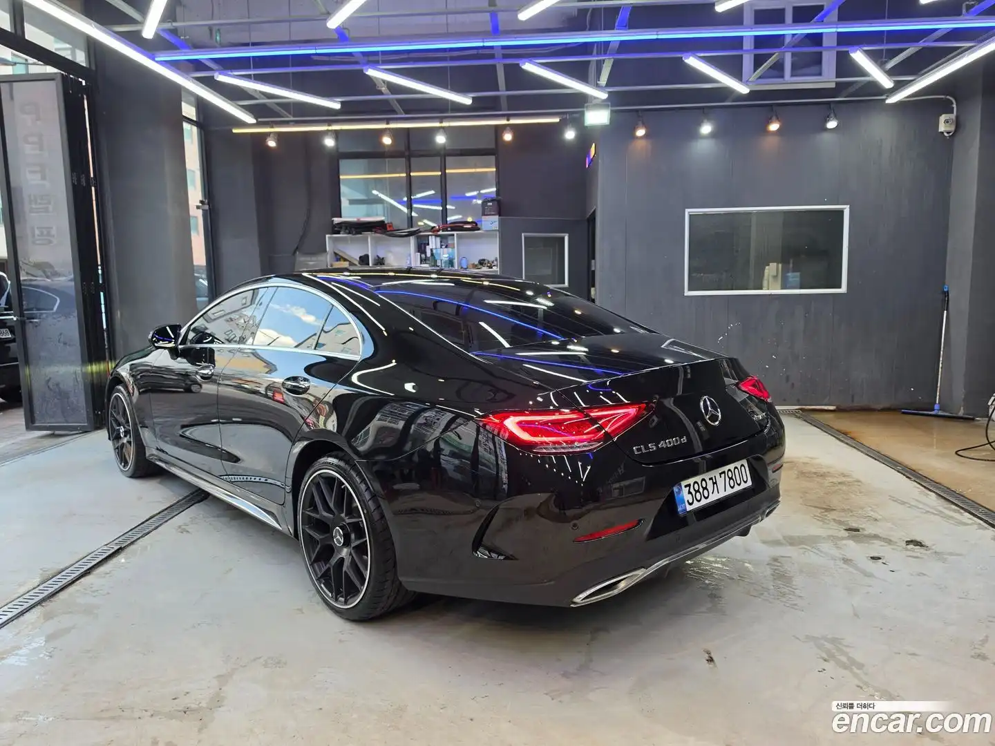 CLS-Class Mercedes-Benz 2018.9-OUTER-006