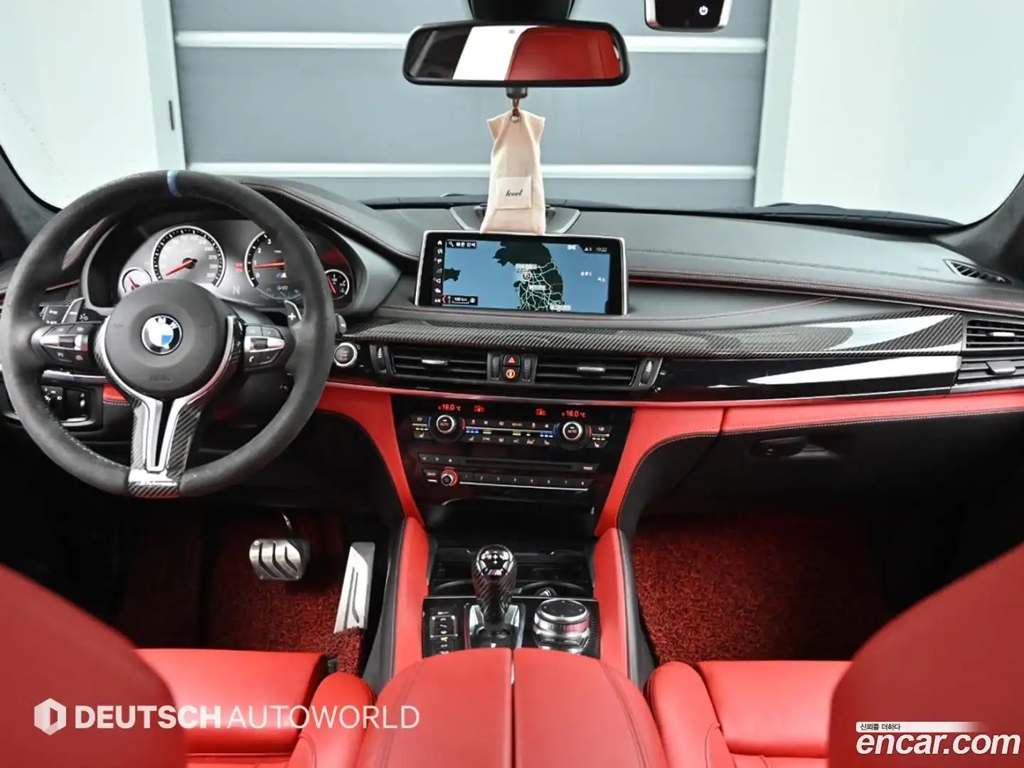 X6M BMW 2018.5-INNER-007