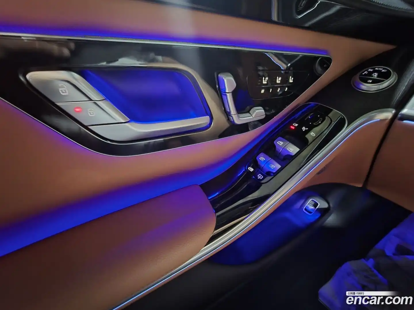 S-Class Mercedes-Benz 2022.6-OPTION-016