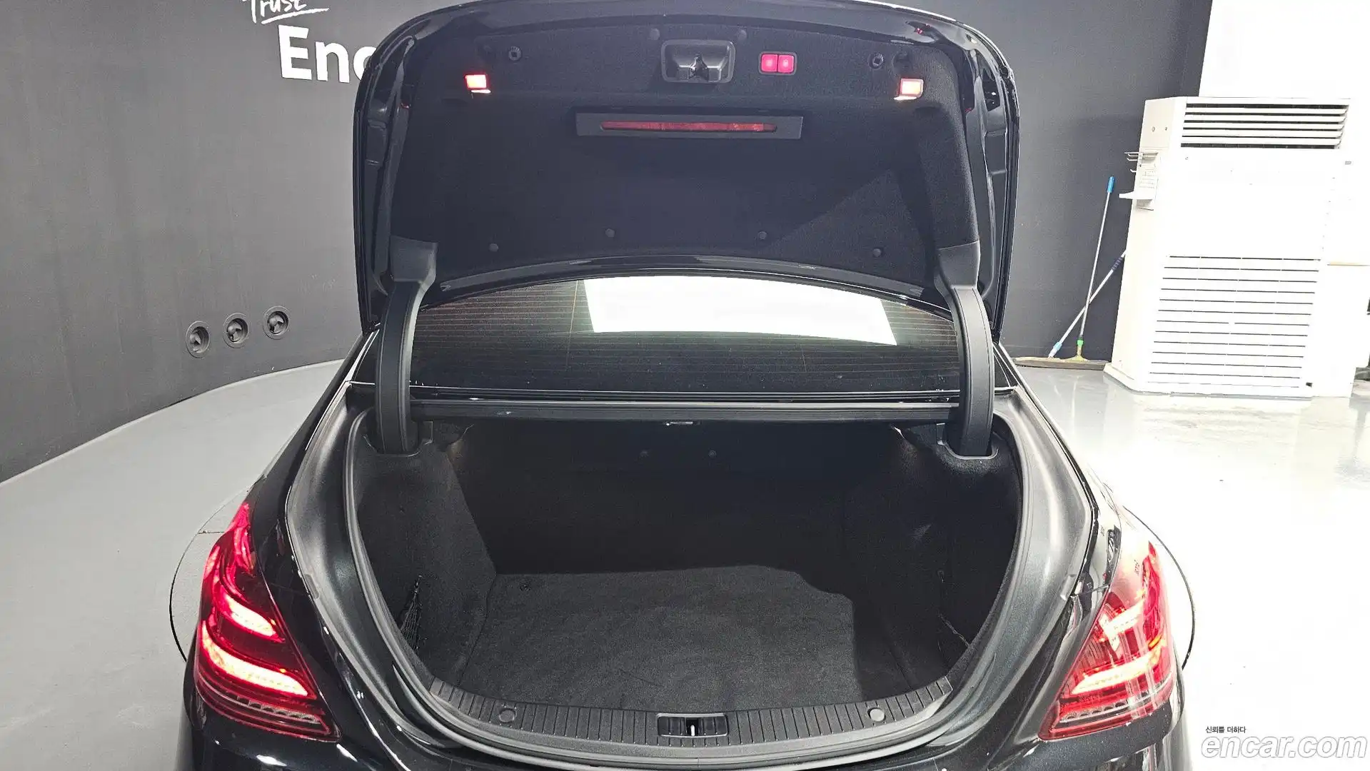 S-Class Mercedes-Benz 2020.4-OPTION-024