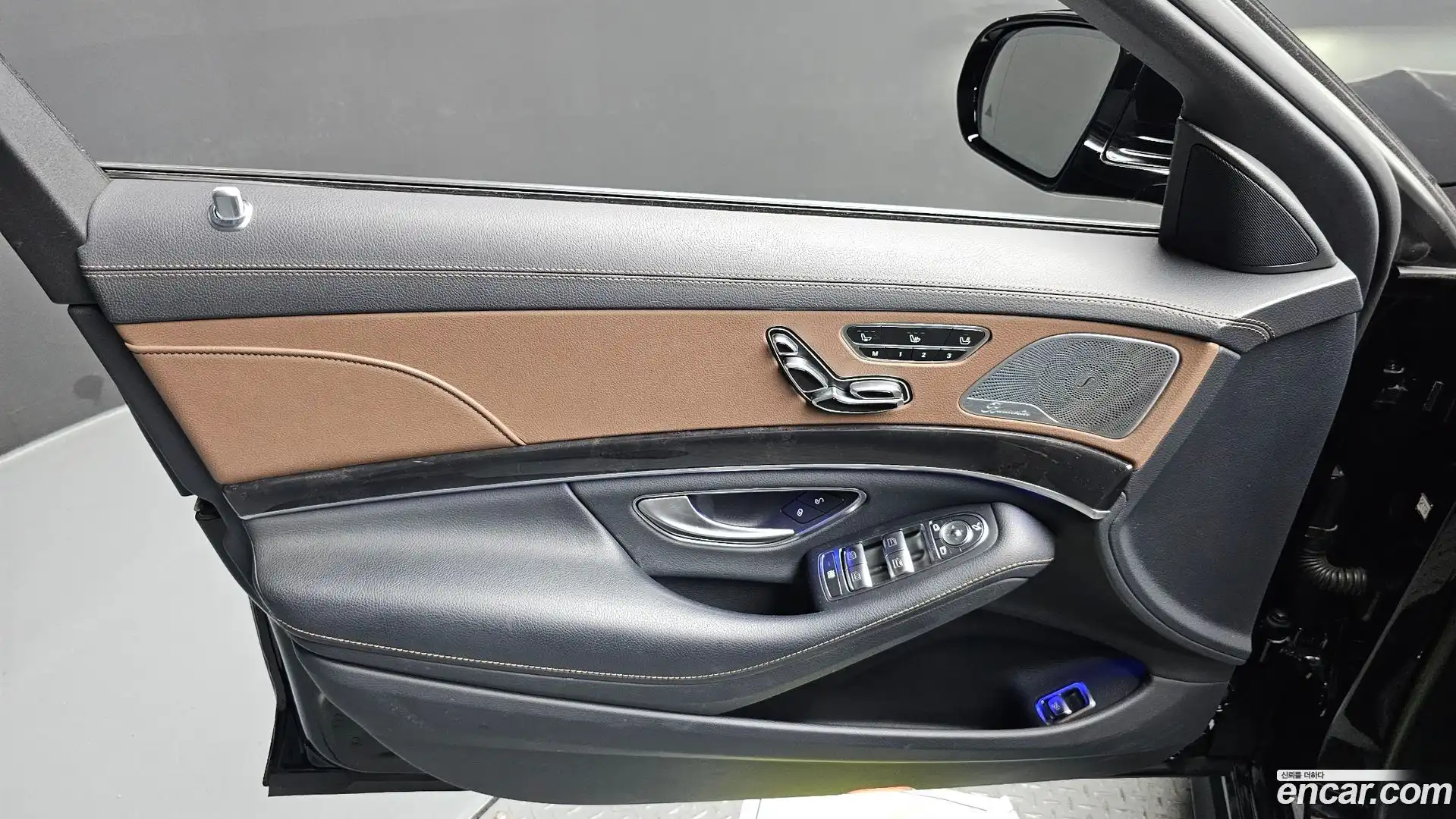 S-Class Mercedes-Benz 2020.4-INNER-034