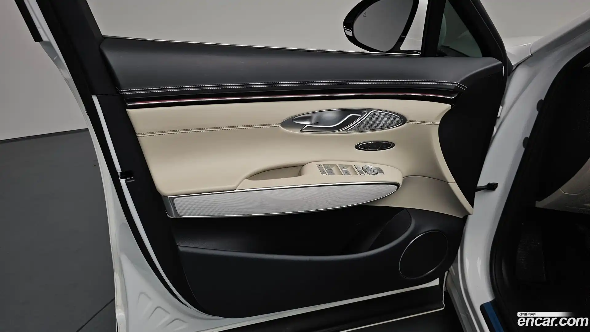 GV70 Genesis 2024.6-INNER-034