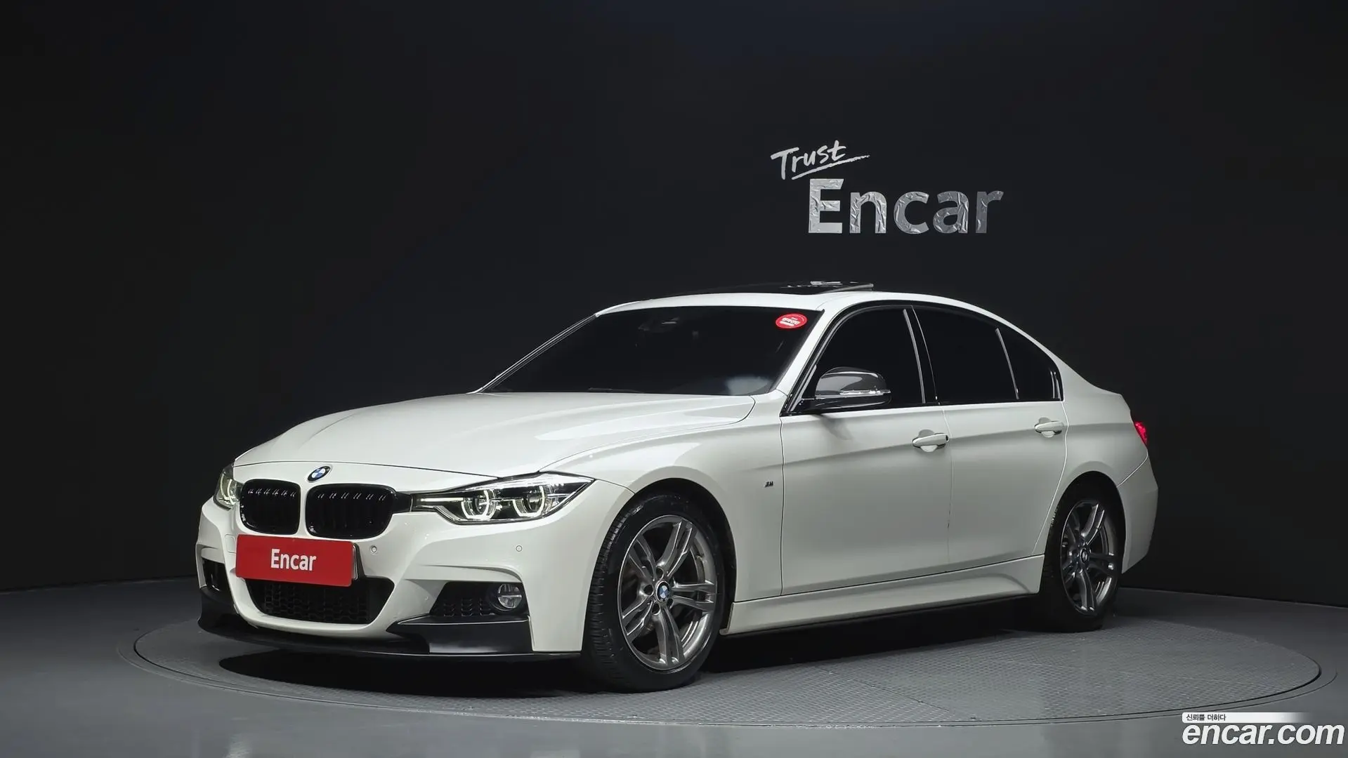 Main__Slider__Photo:3-Series BMW 2018.4-0
