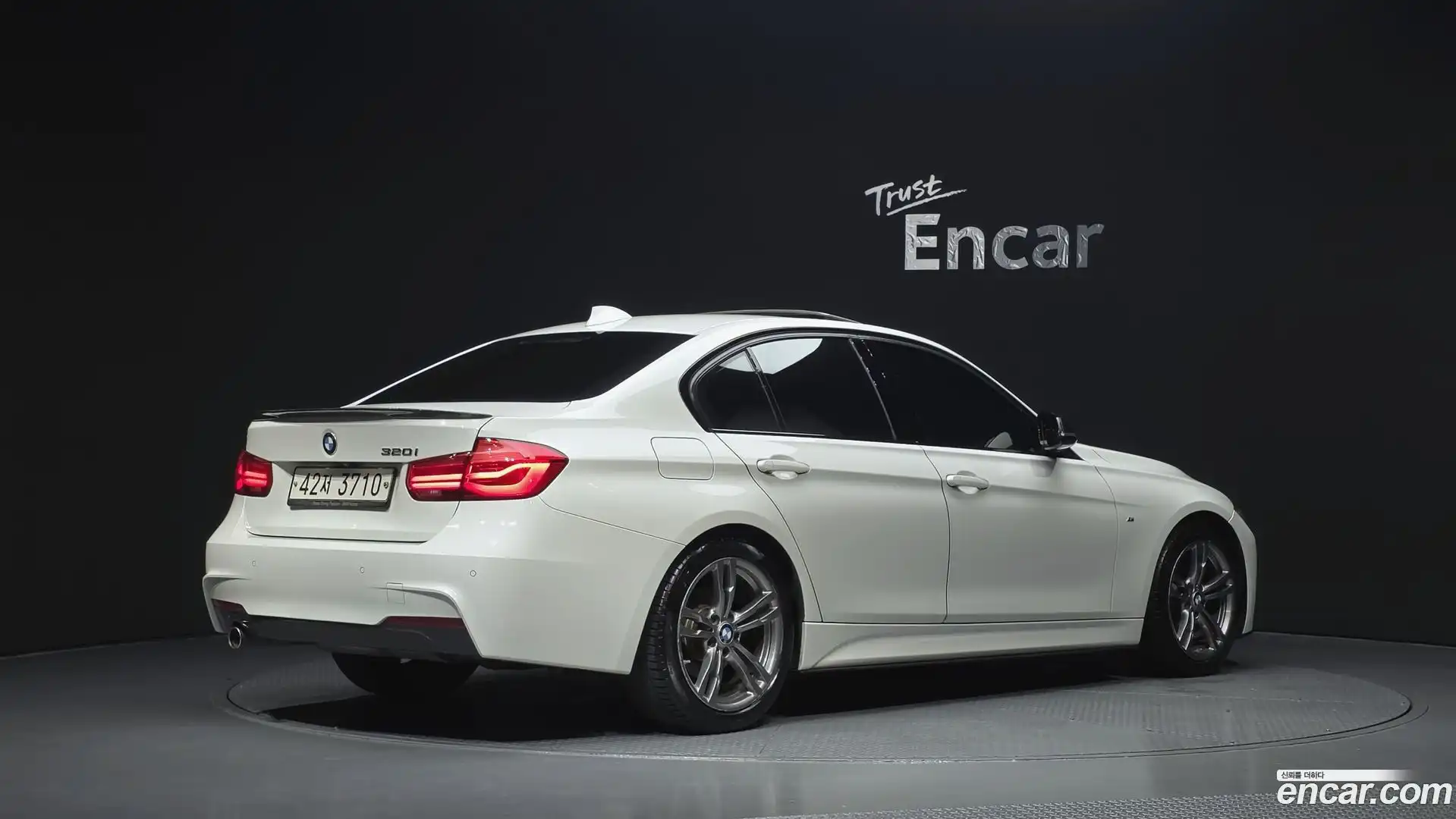 3-Series BMW 2018.4-OUTER-002