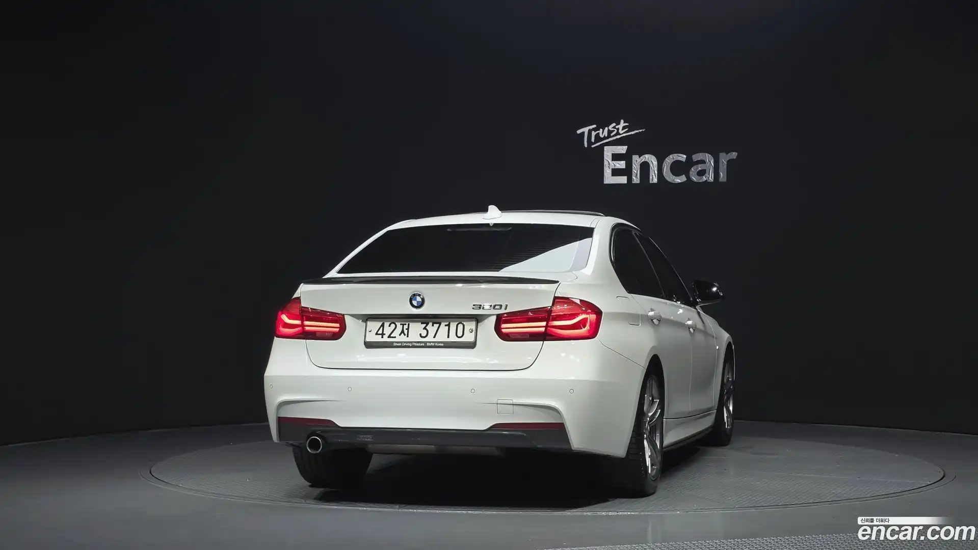 3-Series BMW 2018.4-OUTER-004