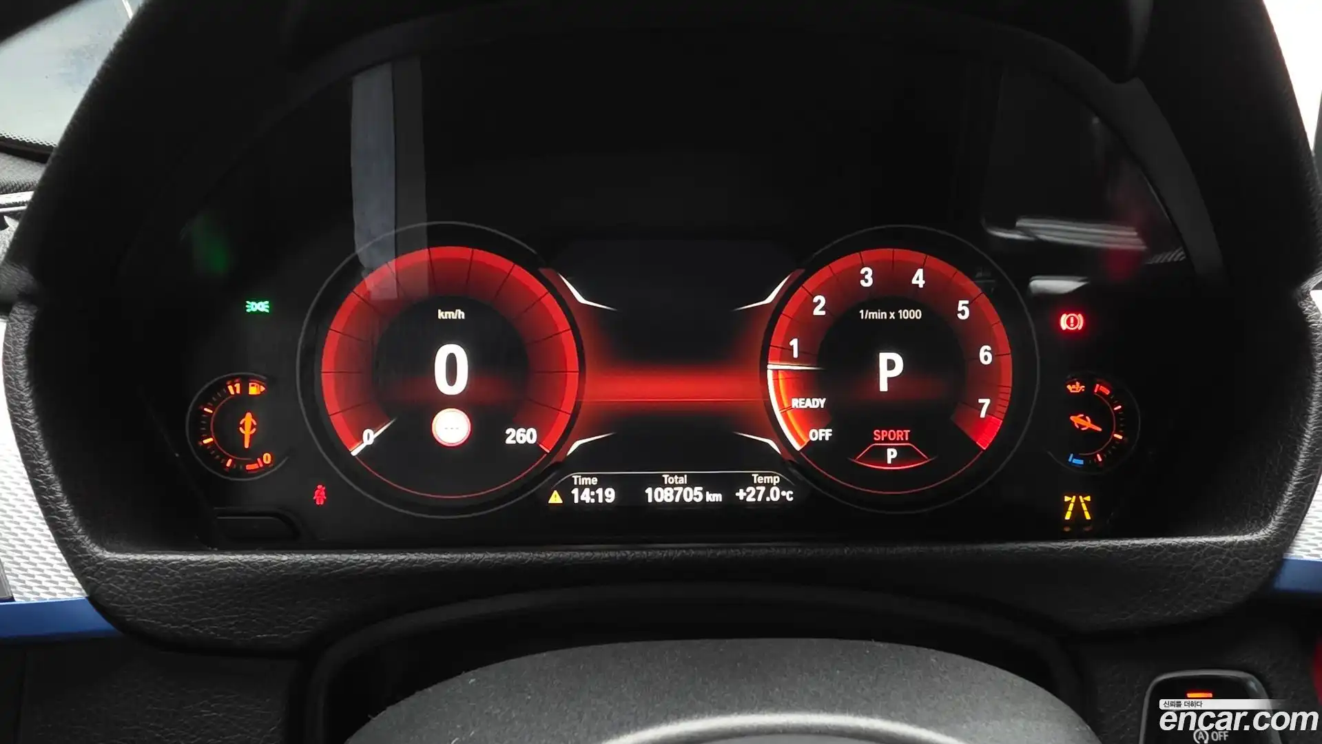 3-Series BMW 2018.4-INNER-008