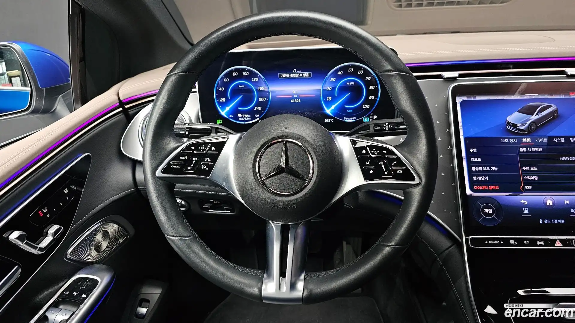 EQE Mercedes-Benz 2022.10-OPTION-017