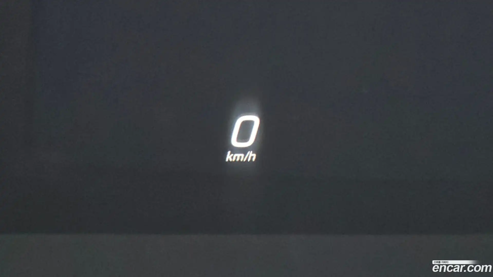 EQE Mercedes-Benz 2022.10-OPTION-022