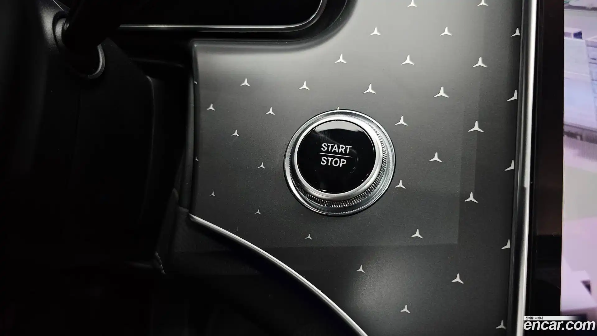 EQE Mercedes-Benz 2022.10-OPTION-041
