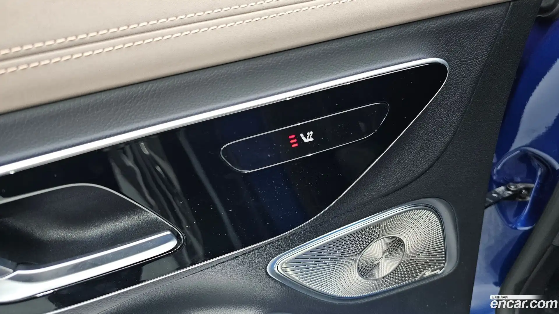 EQE Mercedes-Benz 2022.10-OPTION-047