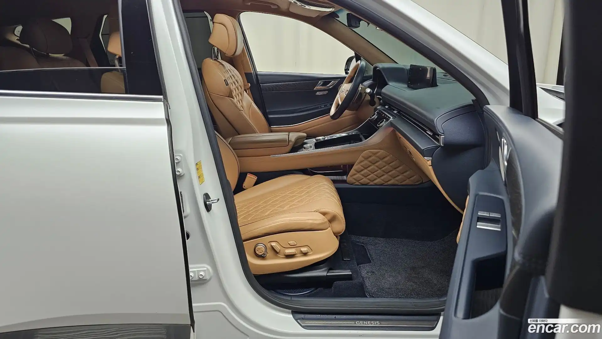 GV80 Genesis 2022.3-INNER-036