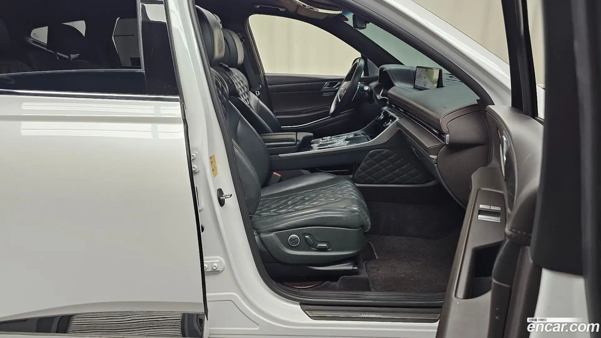 GV80 Genesis 2021.3-INNER-036