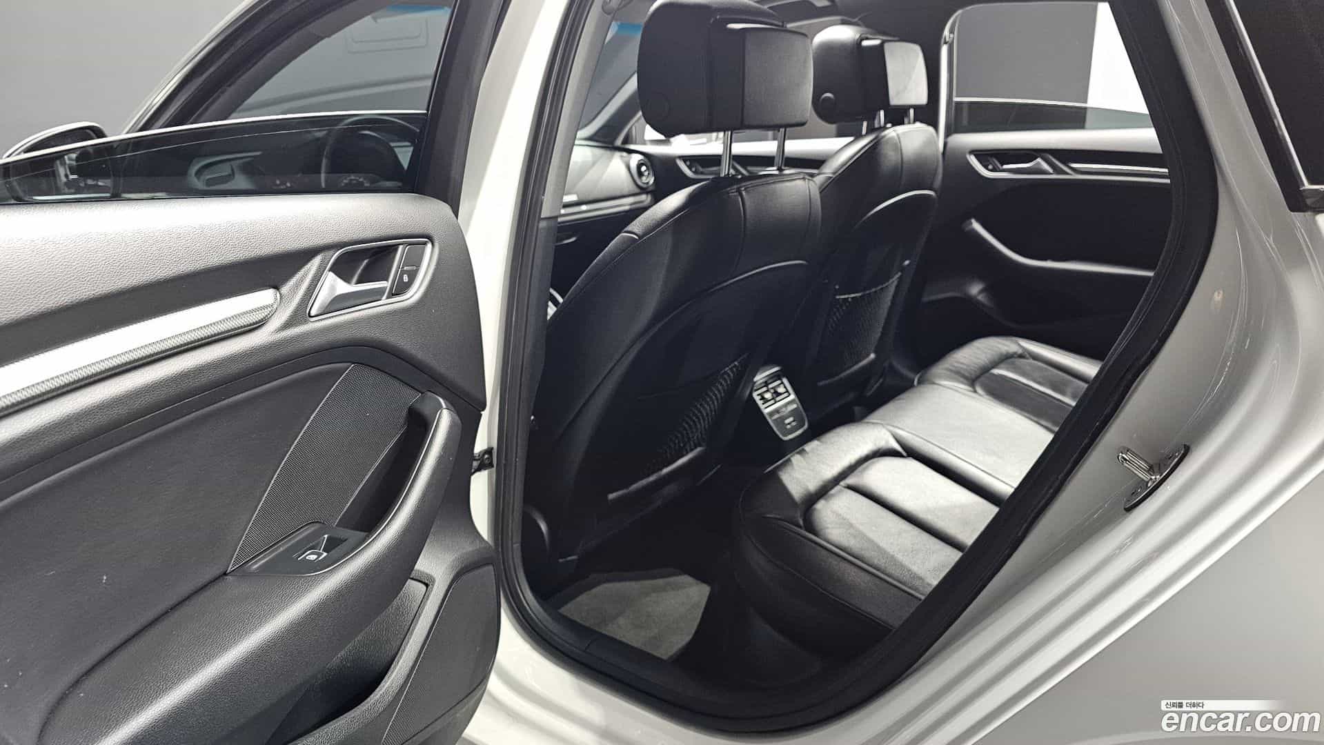 A3 Audi 2018.8-INNER-036