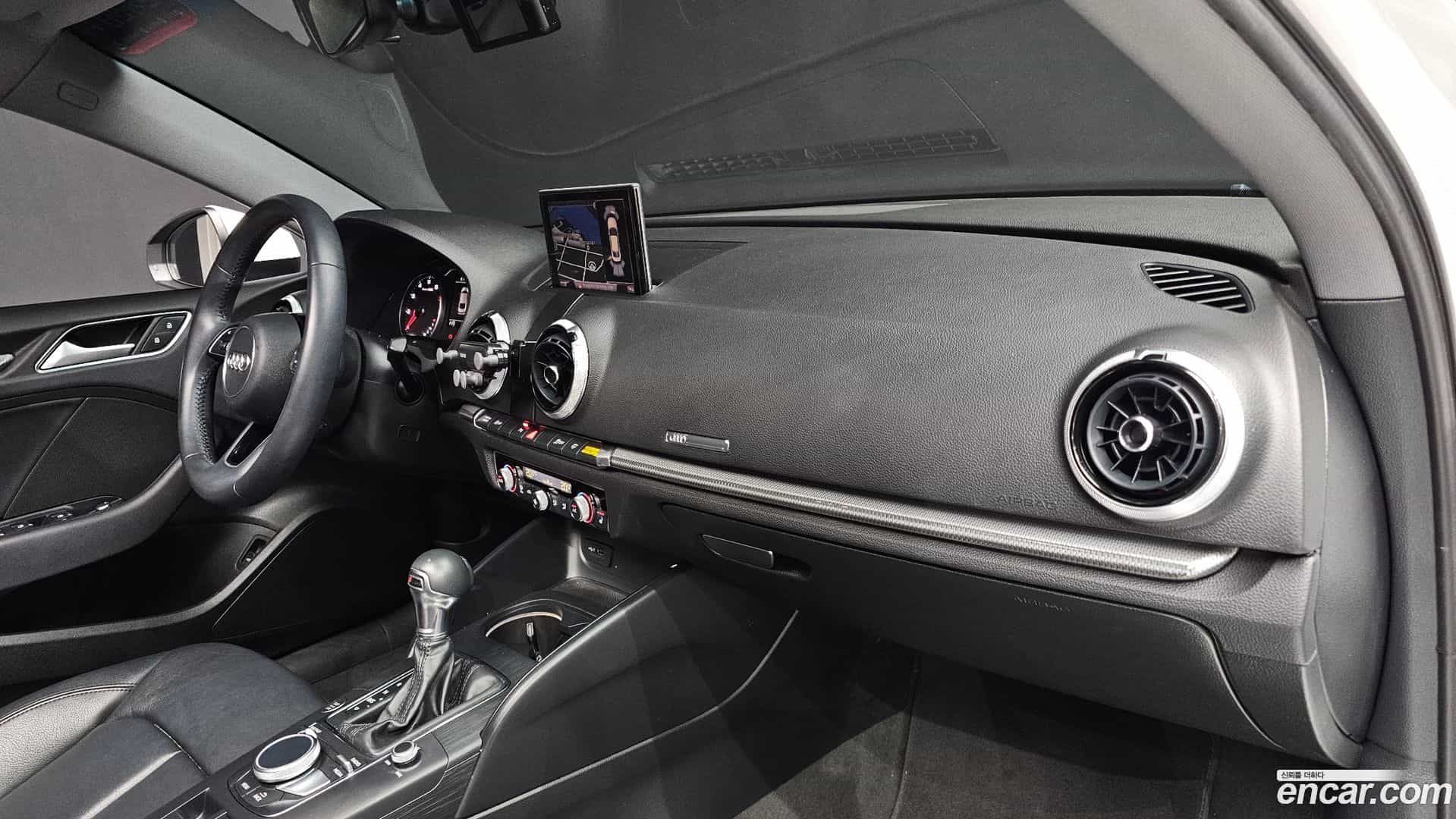 A3 Audi 2018.8-OPTION-041
