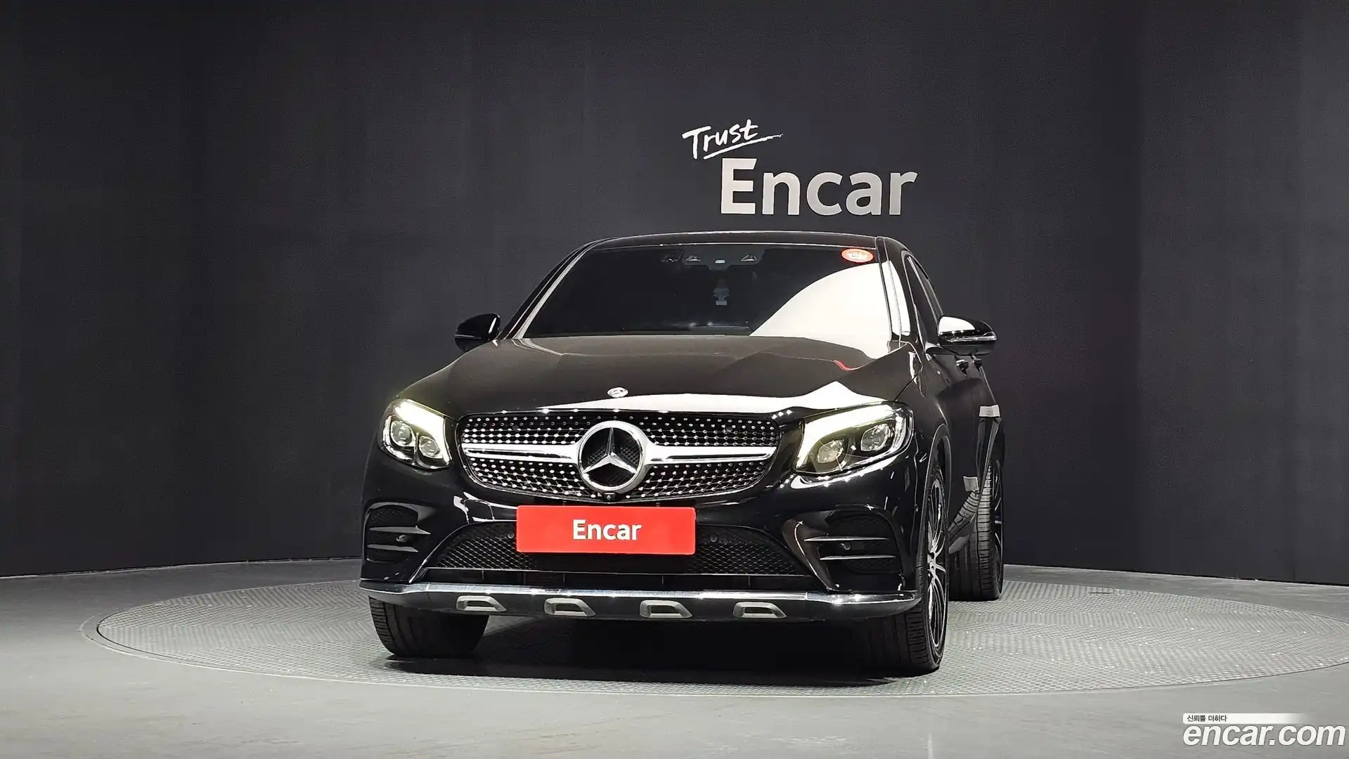 GLC-Class Mercedes-Benz 2019.8-OUTER-003