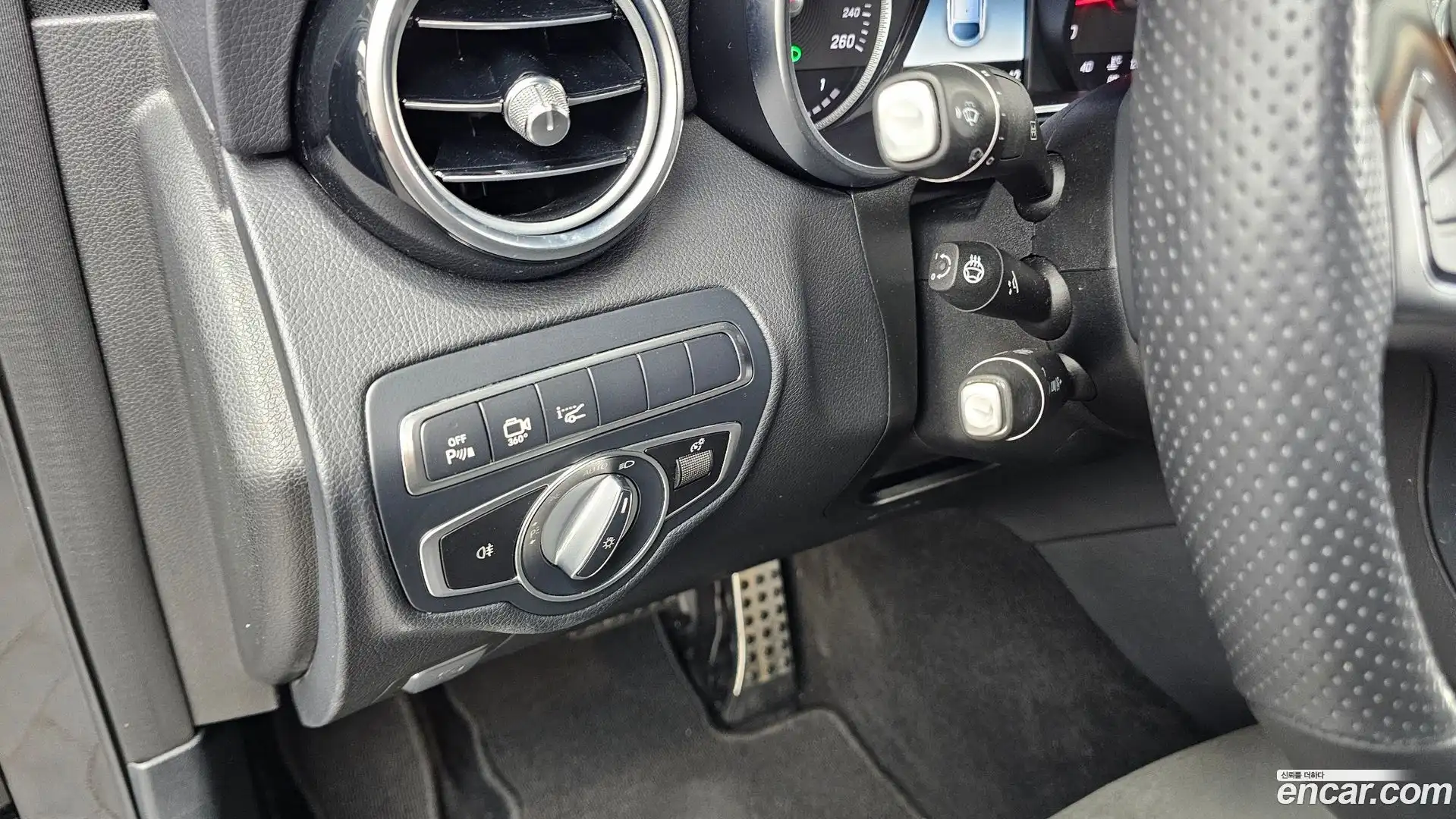 GLC-Class Mercedes-Benz 2019.8-OPTION-020