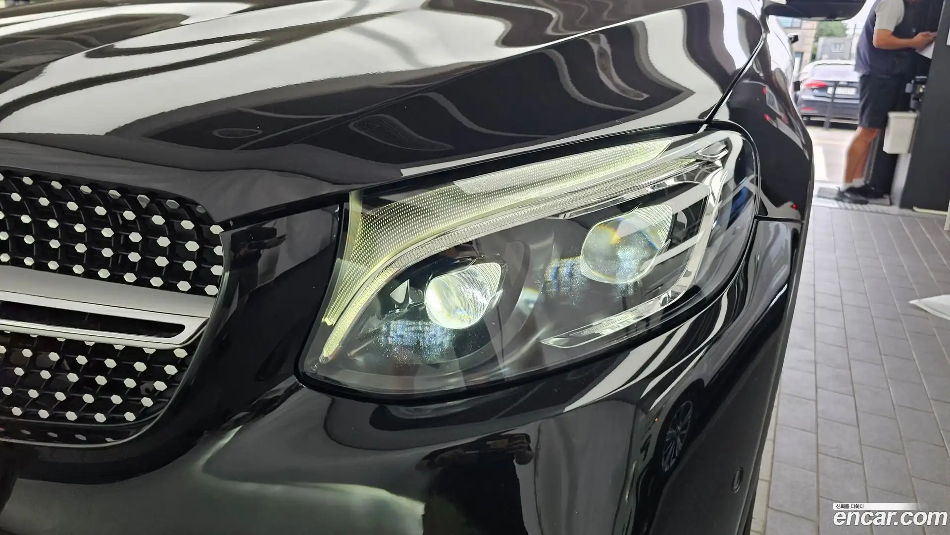 GLC-Class Mercedes-Benz 2019.8-OUTER-032
