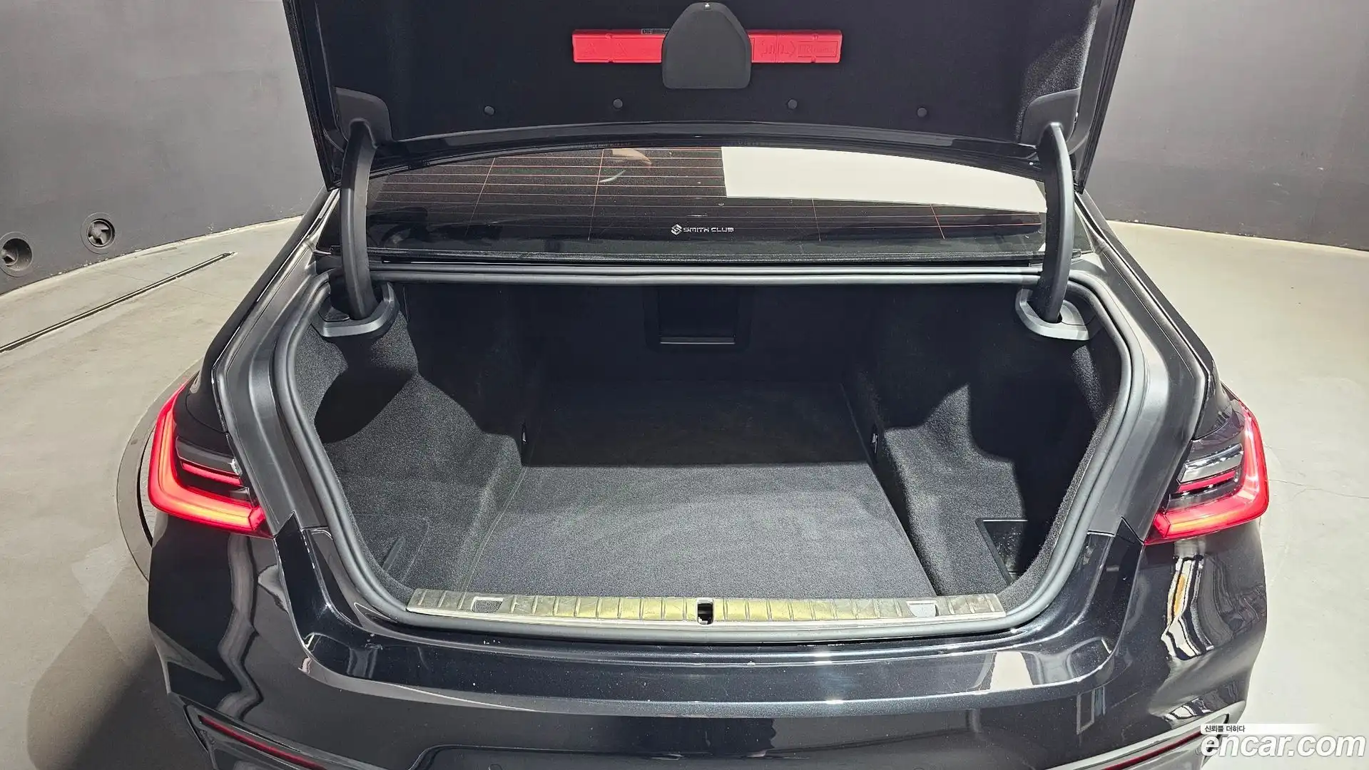 7-Series BMW 2022.4-OPTION-043