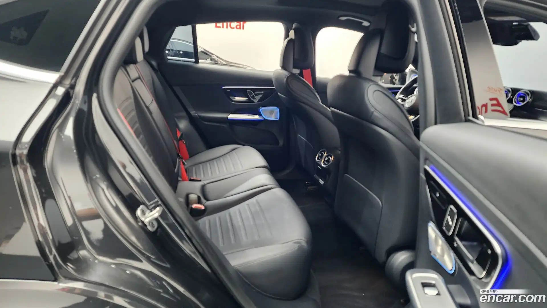 GLC-Class Mercedes-Benz 2025.5-OPTION-015