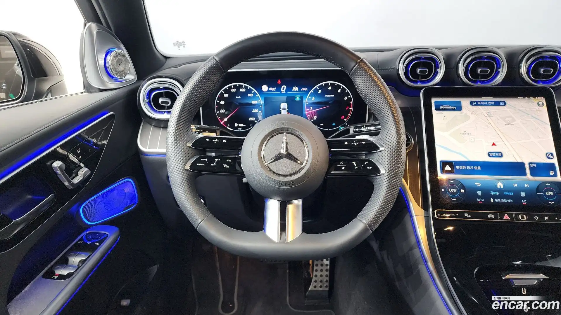 GLC-Class Mercedes-Benz 2025.5-OPTION-017