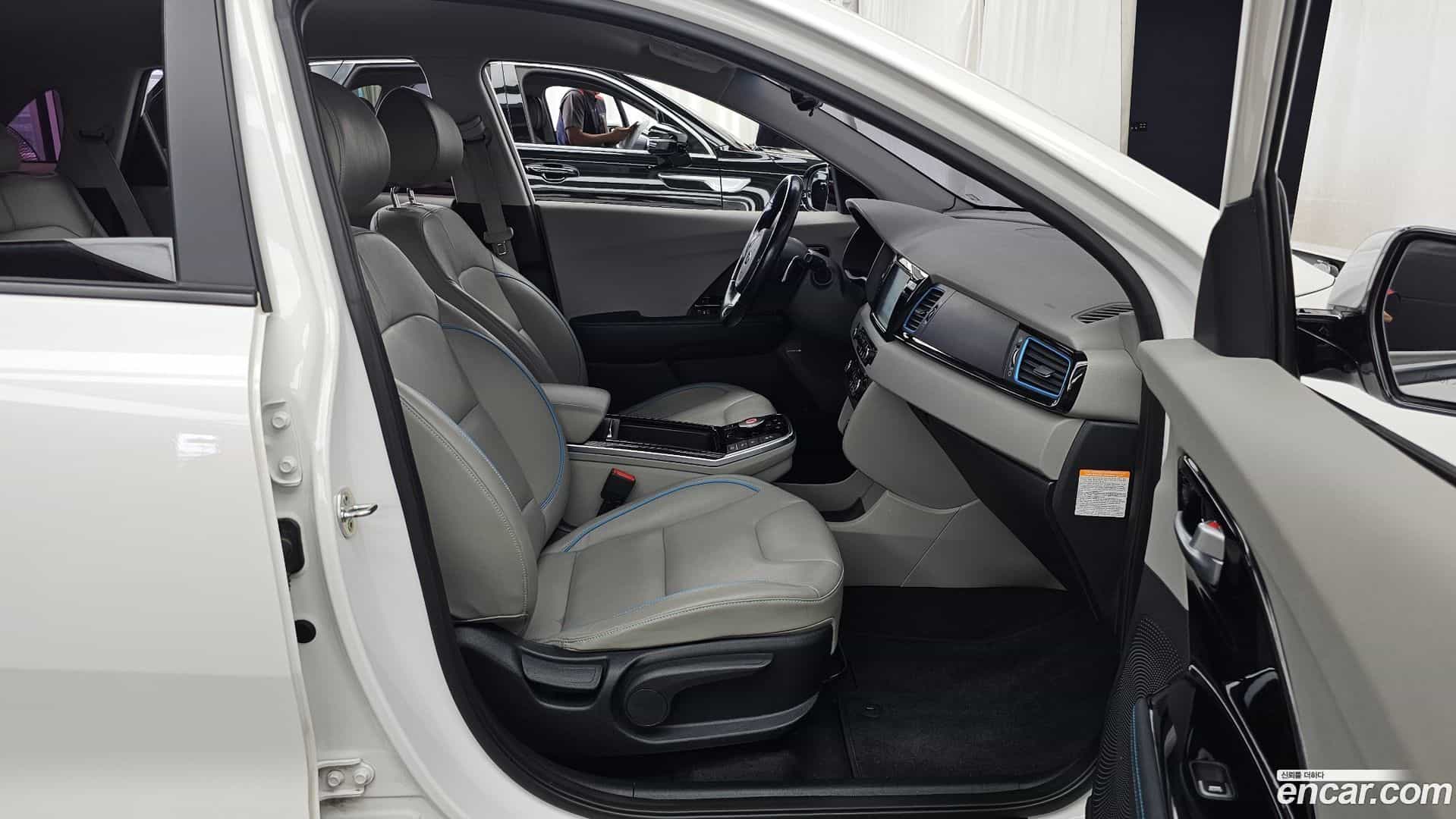 Niro Kia 2018.8-OPTION-015