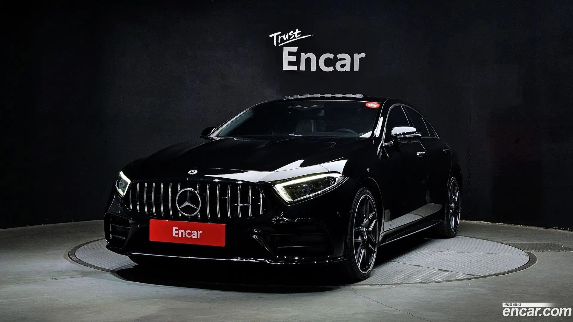 Main__Slider__Photo:CLS-Class Mercedes-Benz 2020.2-0