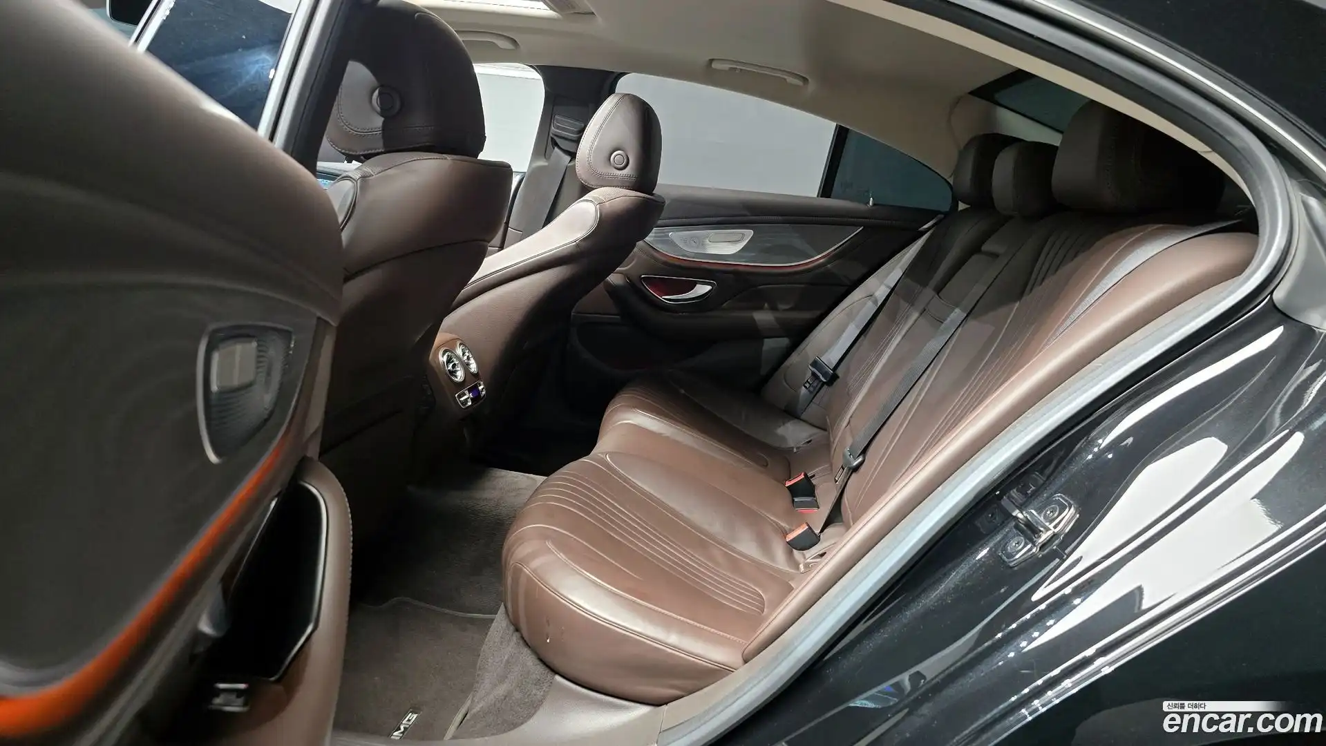 CLS-Class Mercedes-Benz 2020.2-OPTION-016