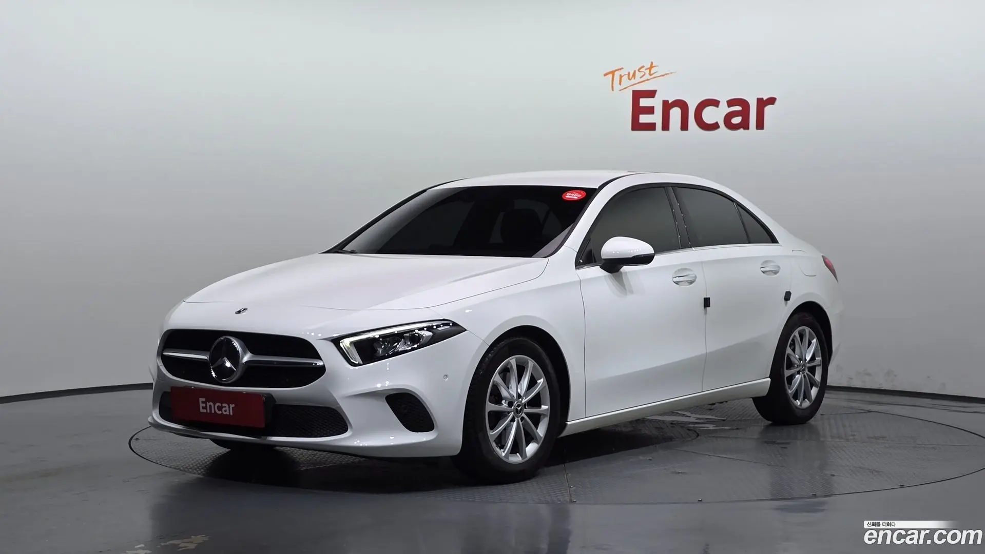 Main__Slider__Photo:A-Class Mercedes-Benz 2020.9-0