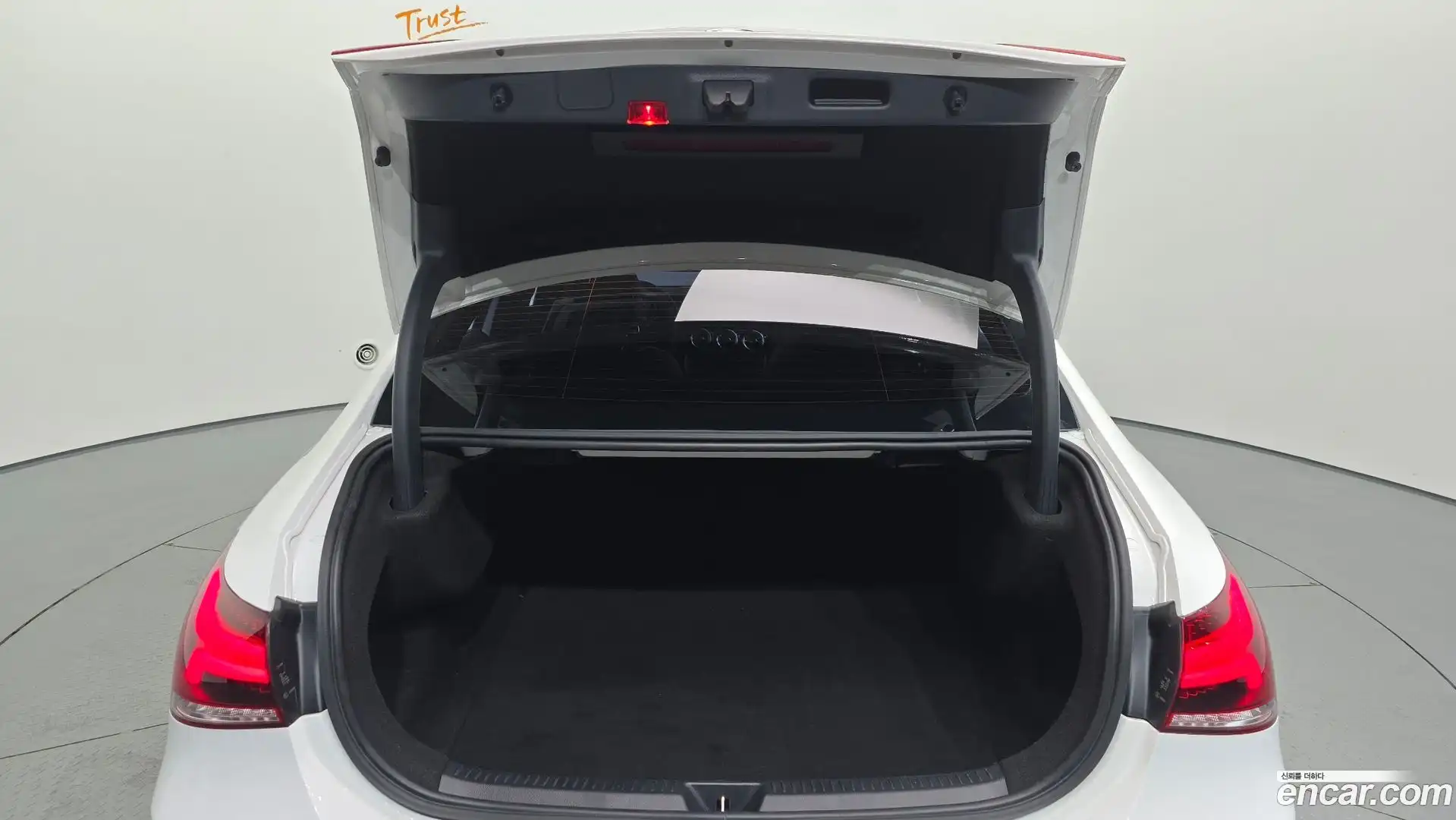 A-Class Mercedes-Benz 2020.9-OPTION-022